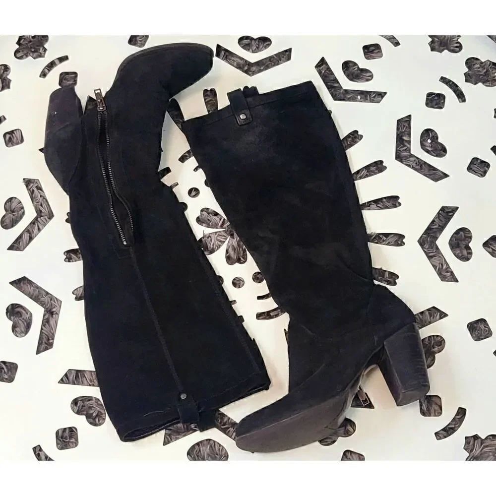 UGG boots - Picture 4 of 6
